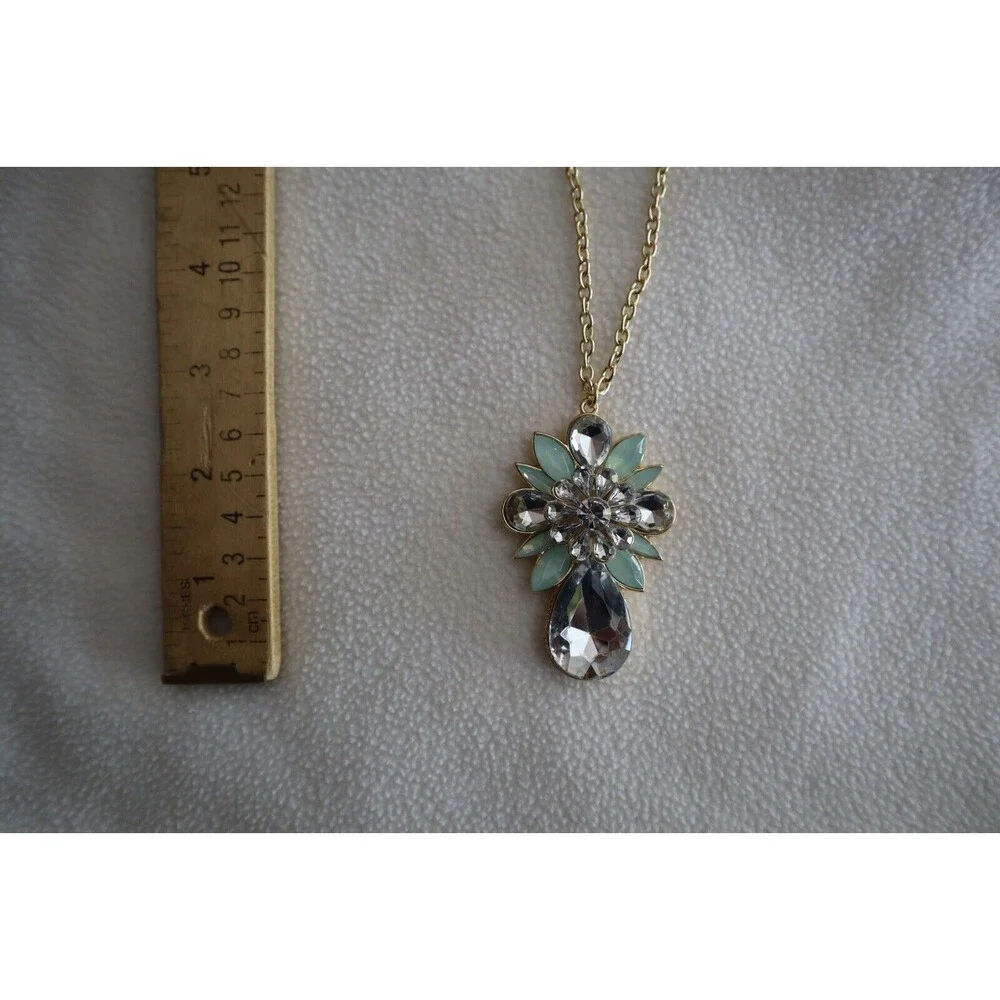 Lot Light Off-white Blue Necklace Gold Tone Dangle Pendant Chandelier Floral